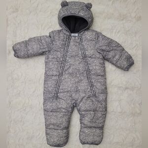 Gap Baby Gray Heavy Weight Hooded Puffer One Piece Snowsuit Size 6-12 Months
